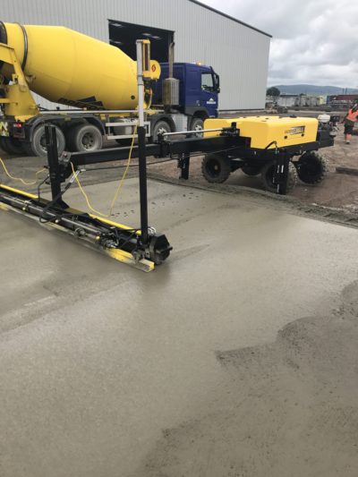 Our brand new Ligchine laser screed concrete levelling machine is purpose built for laying flat and level concrete floor slabs without the expense of requiring low loaders to transport and hence saving money for our customers and still achieving high standards of floor flatness.